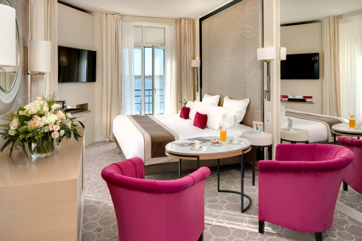 chambre d hotel saint jean de luz​