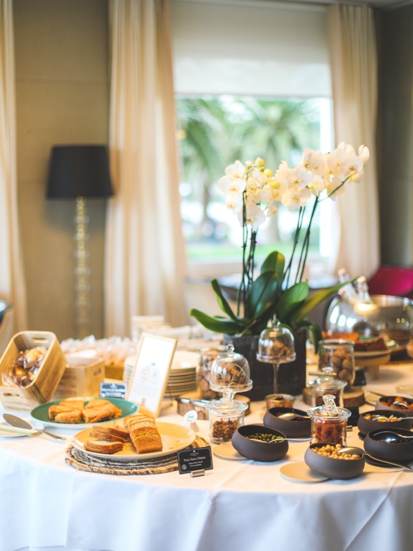 petit déjeuner hotel saint jean de luz